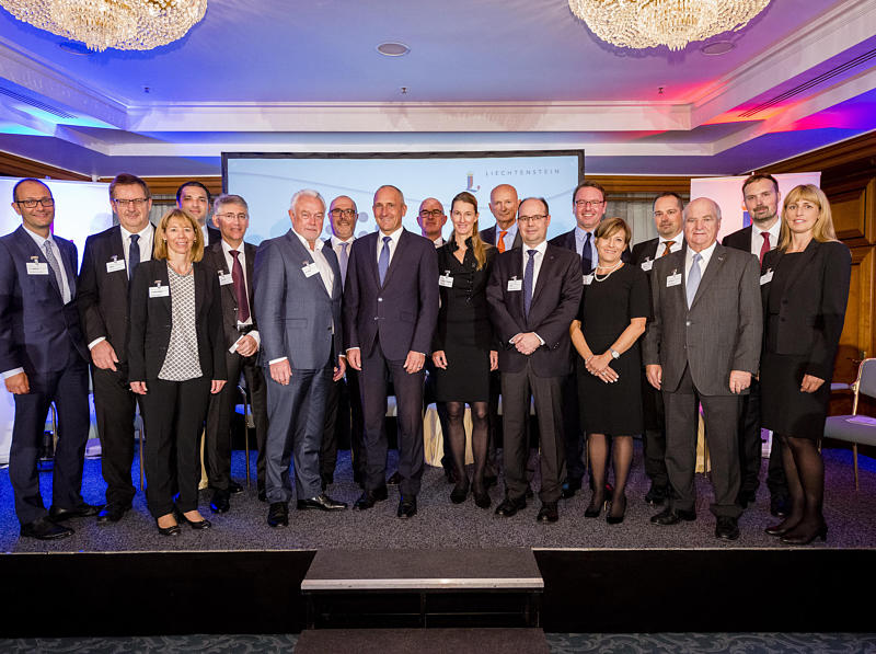 Finance center presents itself in Frankfurt